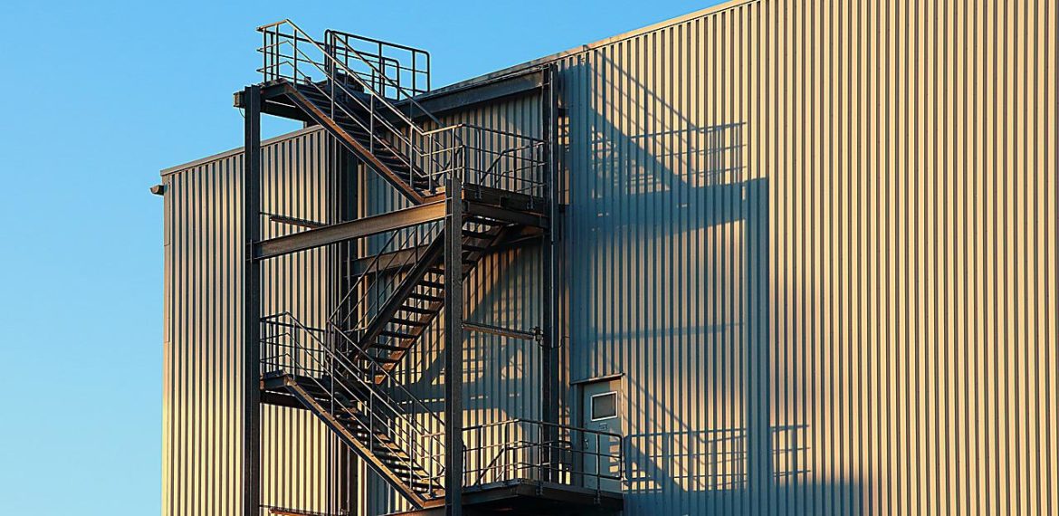 bâtiment industriel